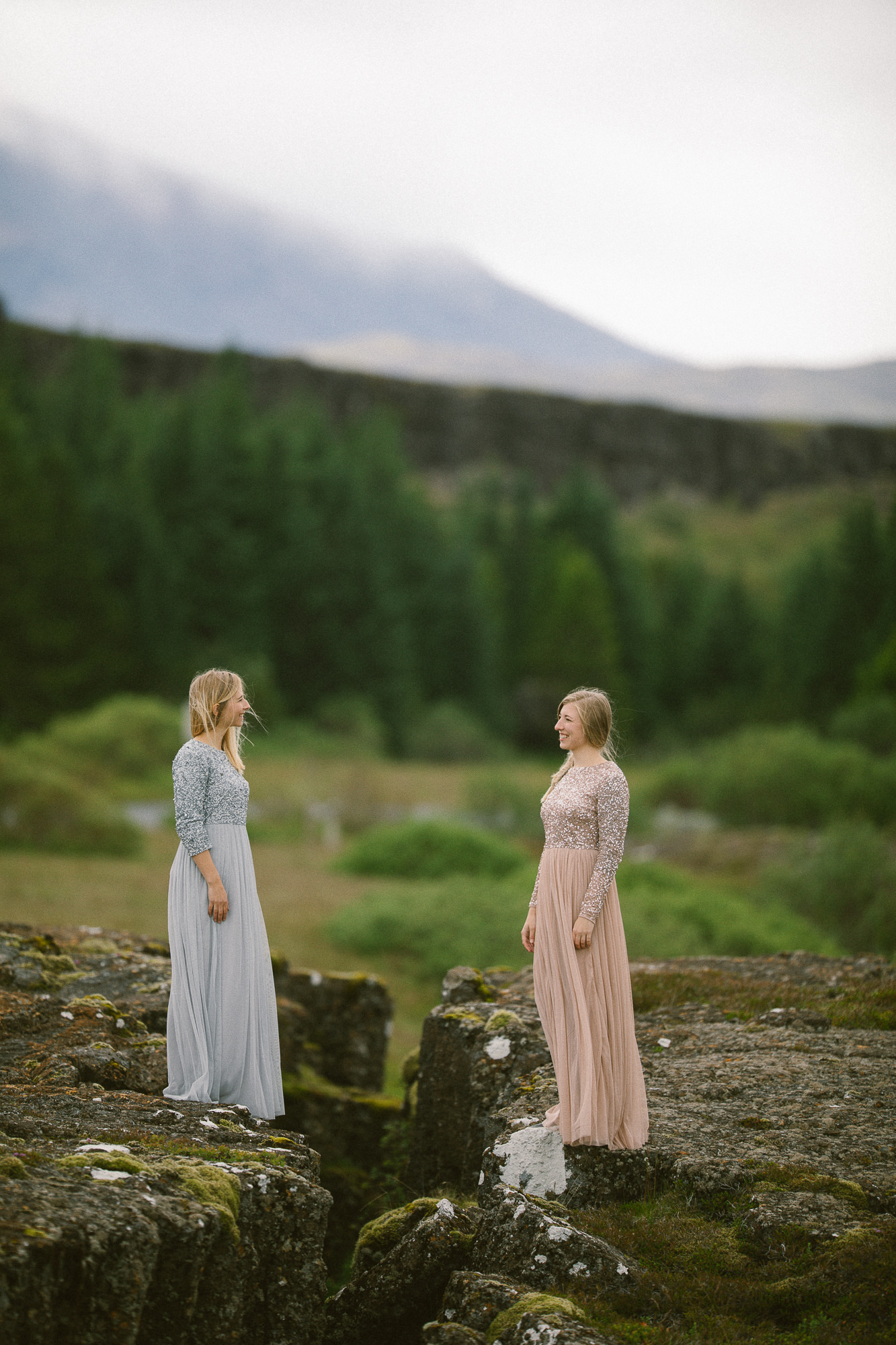 Export x3 5D4 5601 Anja & Damaris @thingvellier 4